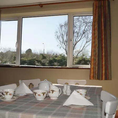 Bed & Breakfast Ardrinane House 3*