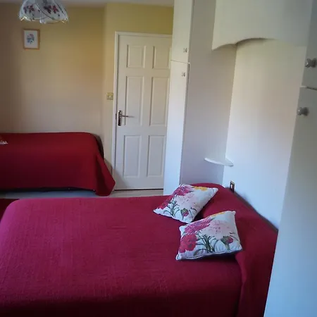 Bed & Breakfast Ardrinane House