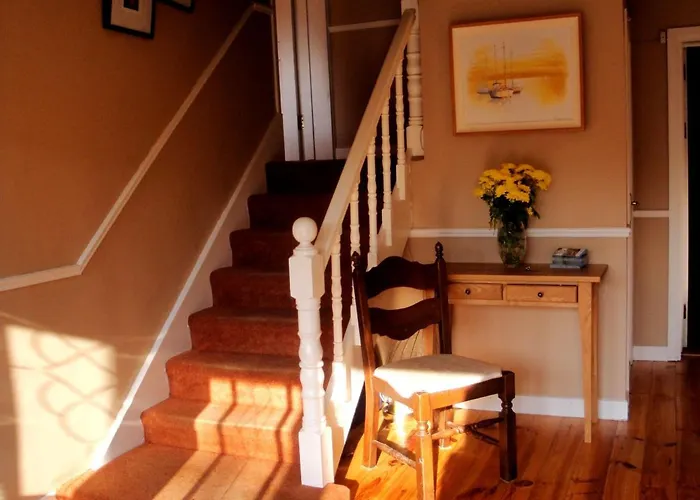 Ardrinane House Bed & Breakfast 3*